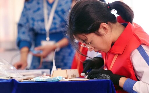 小选手们认真起来的样子触动人心