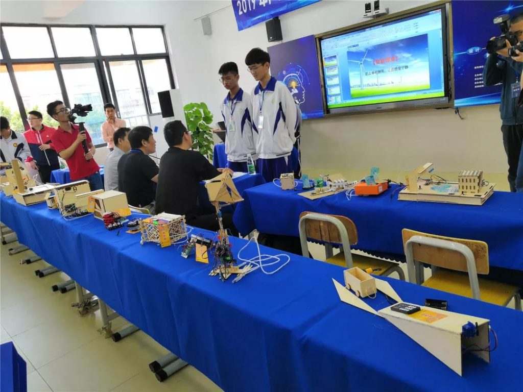 中学组现场答辩