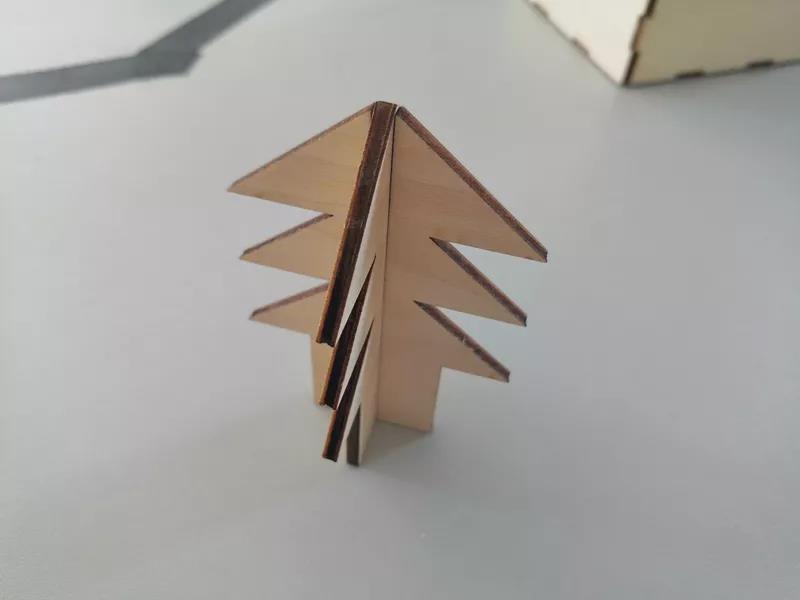 激光作品-小树