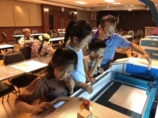 雷宇助力，首届中泰少年创客马拉松大赛完美收官！