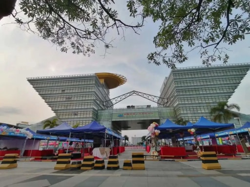 感受科技魅力沐浴科普阳光
