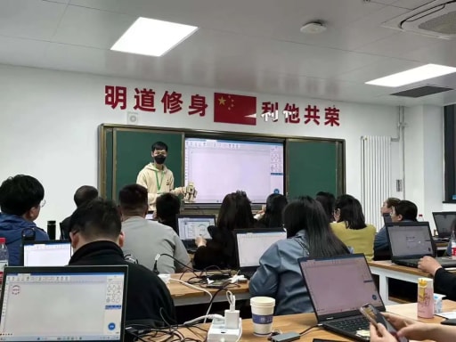 感受科技魅力沐浴科普阳光