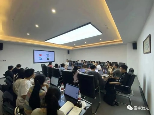 热烈欢迎东莞市松山湖教育管理中心一行莅临我司开展研修活动！
